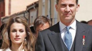 Los Príncipes Felipe y Letizia sustituyen a los Reyes en la entrega del Cervantes 2011 a Nicanor Parra