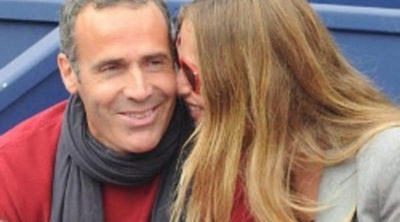 Martina Klein y Álex Corretja, dos enamorados en el Conde de Godó