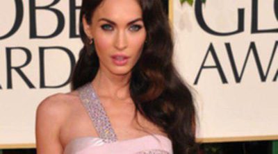 Megan Fox, muy seductora para promocionar alta tecnología