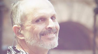 Miguel Bosé disfruta con sus cuatro hijos de la nieve de Baqueira Beret