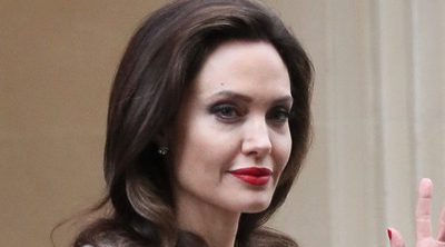 Angelina Jolie compagina sus labores de embajadora de la ONU con la maternidad de paseo por París