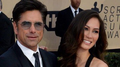 John Stamos y Caitlin McHugh se casan a la espera de que nazca su primer hijo