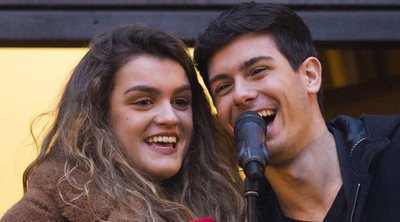 Amaia y Alfred, recibidos como héroes en Pamplona con declaración cómica incluida