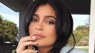 Kylie Jenner sube la primera foto de Stormi con su bisabuela