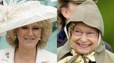 La Reina Isabel de Inglaterra, una experta en 'desencuentros familiares' con Camilla Parker