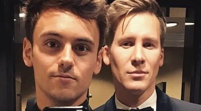 El baby shower sorpresa de Tom Daley y Dustin Lance antes de ser padres de un niño