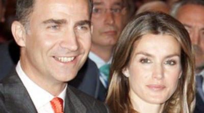 El Príncipe Felipe alaba a la Administración por su lucha contra el fraude fiscal en un acto con la Princesa Letizia