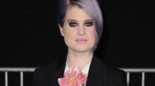 Kelly Osbourne dona su ropa para ayudar a las personas más desfavorecidas