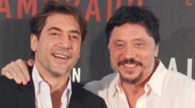 Miguel Ángel Silvestre, Álex González y los hermanos Bardem presentan 'Alacrán enamorado'