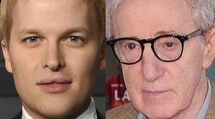 Ronan Farrow responde a la carta de su hermano, Moses Farrow: "Mi madre hizo un buen trabajo al criarnos"