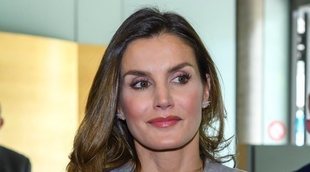 La Reina Letizia y las Infantas Elena y Cristina, 'unidas' por un día por Ginebra y la solidaridad