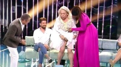 Momentazo 'SV18': Carolina Sobe levanta el vestido de Carmen Gahona enseñando su ropa interior