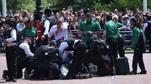 El susto del desfile del Trooping The Colour al caer el Mariscal Guthrie desde su caballo