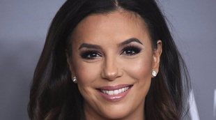 Eva Longoria comparte una foto de su bebé agradeciendo el trato del personal médico que la atendió en el parto