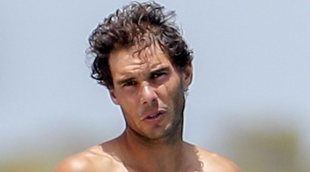 Rafa Nadal disfruta de unos días de vacaciones surcando las aguas de Ibiza con amigos