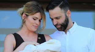 Adriana Abenia y Sergio Abad presentan muy emocionados a su hija Luna