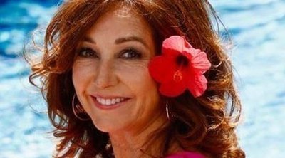 Excursiones en barco y paseos con delfines: así son las divertidas vacaciones de Ana Rosa Quintana en Cádiz