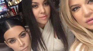 Todas con Kourtney: Los ataques de Kim y Khloe Kardashian a Younes Bendjima