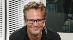 Matthew Perry se recupera tras ser operado de urgencia por una perforación intestinal