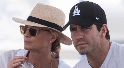 Así ha sido la íntima y secreta boda de Robin Wright y Clément Giraudet