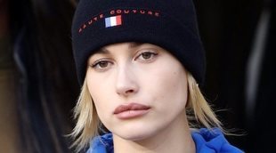 Hailey Baldwin sobre las críticas por su compromiso con Justin Bieber: "He hecho lo posible por ignorarlos"