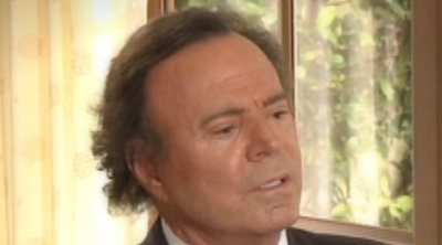 Julio Iglesias reaparece en concierto tras los rumores sobre sus problemas de salud