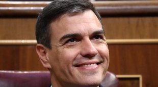 Pedro Sánchez se encuentra un bonito mensaje de sus hijas en su bloc de notas de Ministro