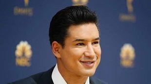 Mario Lopez, 'obligado' a ir en pantalón corto a los Emmys 2018 por su lesión en el tendón de Aquiles