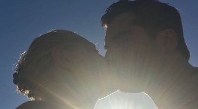 Belén Rueda presume de su amor por Francis Malfatto con un beso lleno de pasión