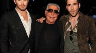 Miguel Ángel Silvestre y Kellan Lutz, espectadores en el desfile de Cavalli en la Semana de la Moda Masculina de Milán