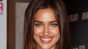 Irina Shayk se divierte con Ana Fernández y Guti ajena por completo a la Eurocopa 2012