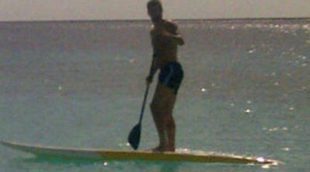 Shakira y Gerard Piqué disfrutan de sus vacaciones practicando Paddleboarding