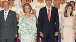 Los Reyes y los Príncipes Felipe y Letizia despiden al equipo olímpico español antes de partir a Londres 2012