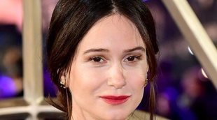 Katherine Waterston anuncia su embarazo en el estreno de 'Animales Fantásticos: Los Crímenes de Grindelwald'