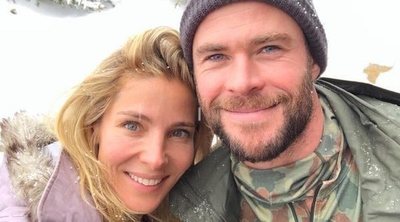 Chris Hemsworth y Elsa Pataky despiden 2018 en la nieve junto a Miley Cyrus y Liam Hemsworth