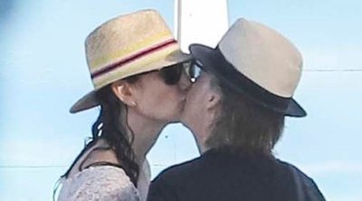 Paul McCartney y Nancy Shevell derrochan amor durante unas vacaciones en St. Barts