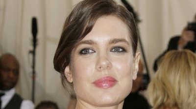 Carlota Casiraghi regresa a Mónaco para celebrar el cumpleaños de Carolina de Mónaco presumiendo de anillo de compromiso