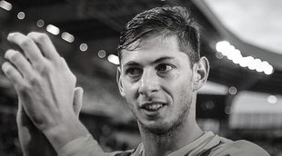 El funeral de Emiliano Sala, una emotiva despedida de su familia, amigos y del Cardiff