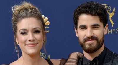 Darren Criss y Mia Swier dan todos los detalles de su boda