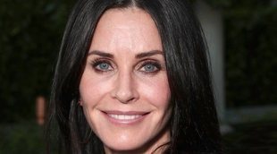 Courteney Cox presume de lo bien que canta su hija Coco en un concierto junto al líder de Snow Patrol