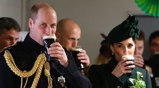 El Príncipe Guillermo y Kate Middleton celebran San Patricio de verde y con una Guinness