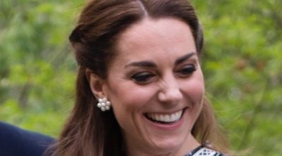 La Reina Isabel, el Príncipe Guillermo y Beatriz de York, el mejor apoyo para Kate Middleton en Chelsea Flower Show