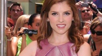 Anna Kendrick, Leslie Mann y el director Judd Apatow acuden al estreno de 'El alucinante mundo de Norman' en Los Angeles