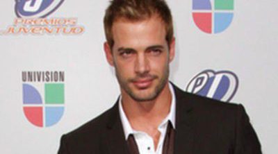 Elizabeth Gutiérrez desmiente los rumores de boda con William Levy