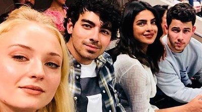 Sophie Turner y Priyanka Chopra, dos amigas unidas por los Jonas Brothers