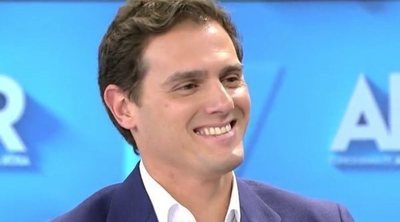 La cara de felicidad de Albert Rivera al ser preguntado por sus primeras fotografías junto a Malú