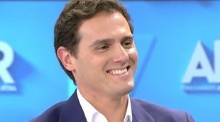 La cara de felicidad de Albert Rivera al ser preguntado por sus primeras fotografías junto a Malú