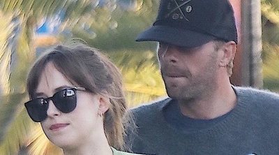 Chris Martin y Dakota Johnson rompen tras dos años de discreto noviazgo