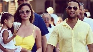 John Legend y Chrissy Teigen disfrutan de unas tranquilas vacaciones con sus hijos en Italia