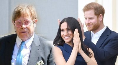 Elton John, el aliado del Príncipe Harry y Meghan Markle en sus polémicas vacaciones con Archie en Niza